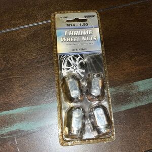 Set of 4 NEW Dorman Automotive 1.5 Wheel Chrome Lug Nuts